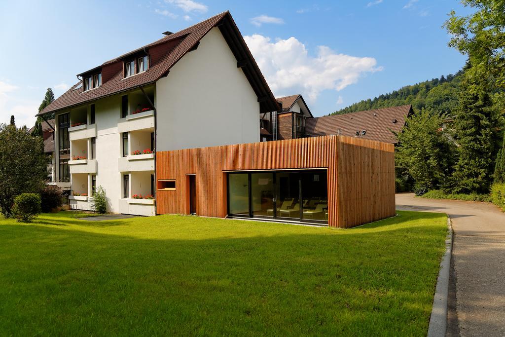 Hotel Hirschen Glottertal Exteriör bild