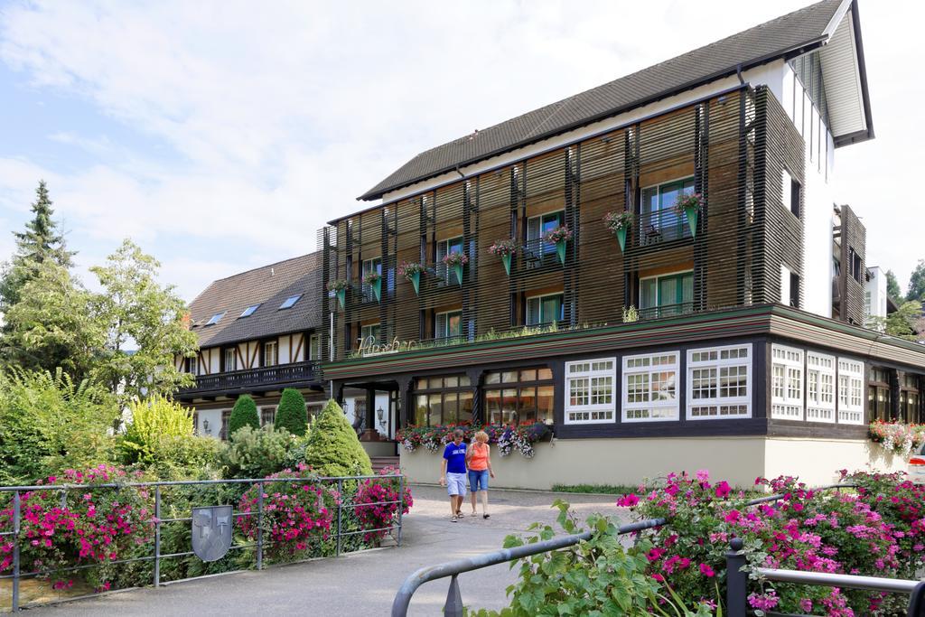 Hotel Hirschen Glottertal Exteriör bild