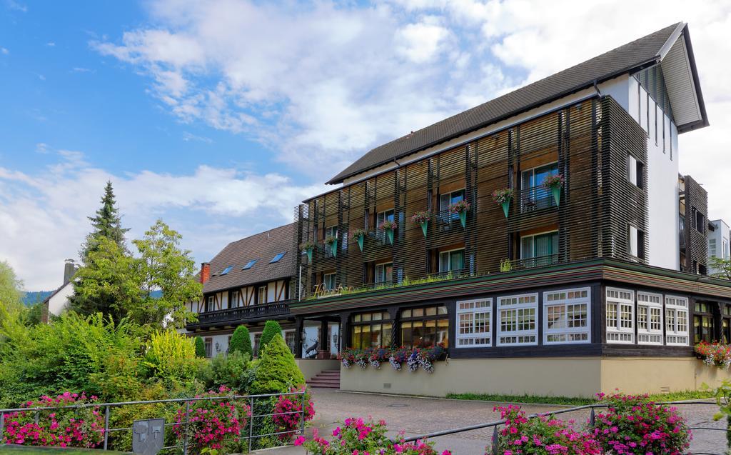 Hotel Hirschen Glottertal Exteriör bild